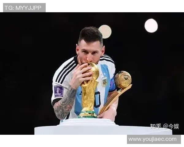 重庆足球队逆袭之路:杯赛中的传奇故事与奋斗精神